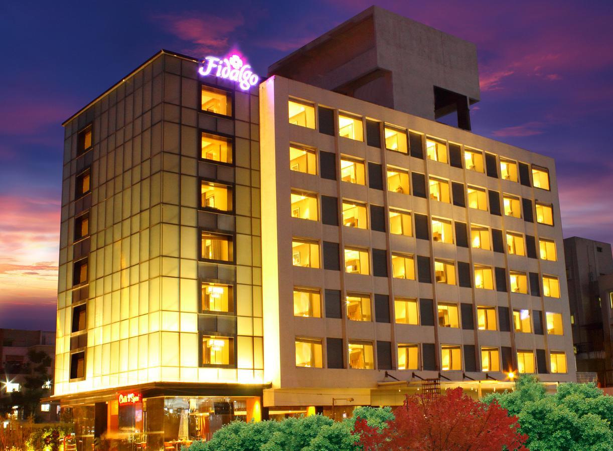 פונה Hotel Fidalgo מראה חיצוני תמונה