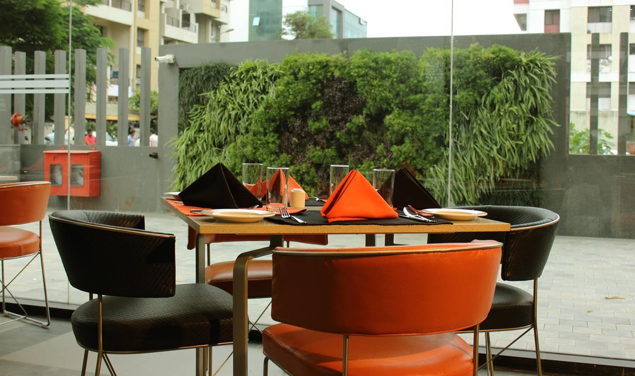 פונה Hotel Fidalgo מראה חיצוני תמונה