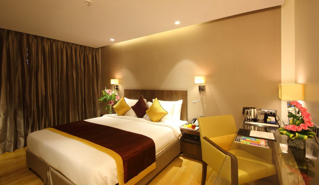 פונה Hotel Fidalgo מראה חיצוני תמונה