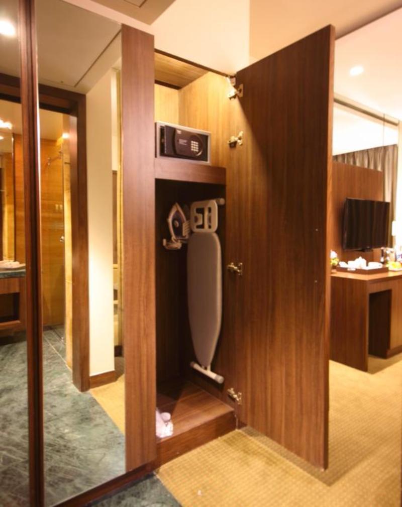 פונה Hotel Fidalgo מראה חיצוני תמונה